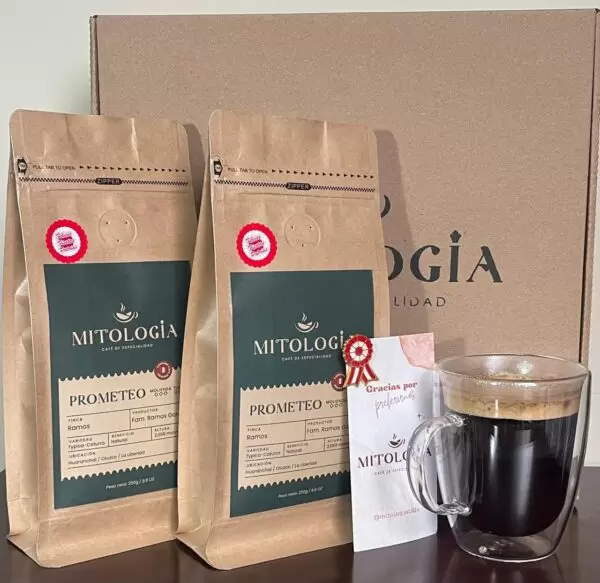 Box Cafetero 3 con dos bolsas de café y taza de doble vidrio